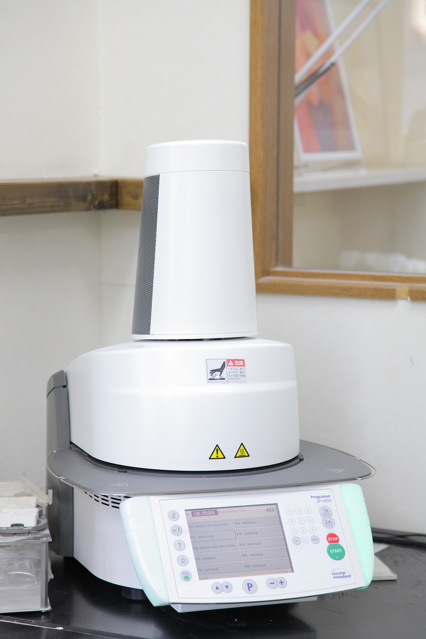 プログラマット/IPS e.maxプレス - 歯科技工所 株式会社ファインデンタル